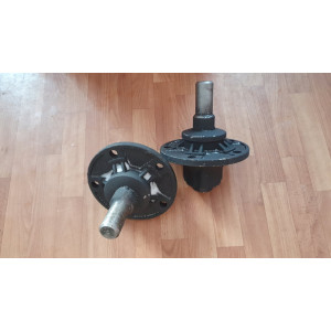 Маточина колеса опорного КПС-4 в зборі (підшипником і валом) (5отв.) 