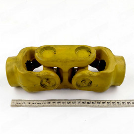 Вал карданный (вилка двойная) CORNADO (пр-...